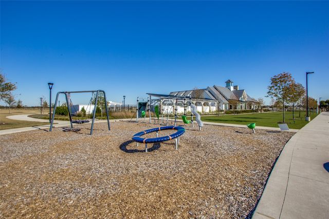 1308 Bluestem Drive, Aubrey, TX 76227