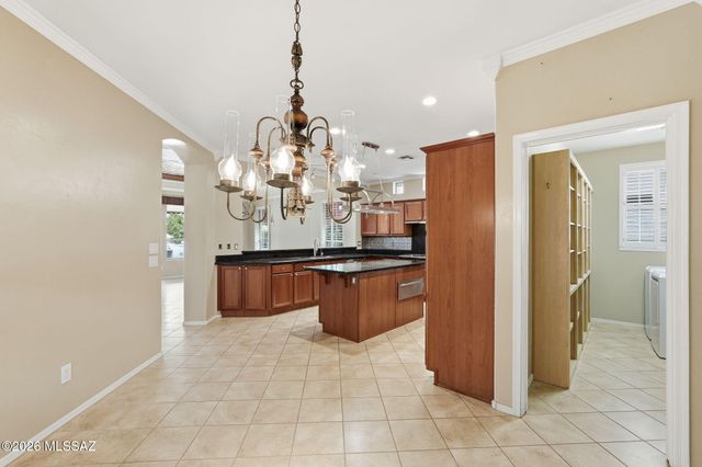 62562 E Amberwood Drive, Tucson, AZ 85739