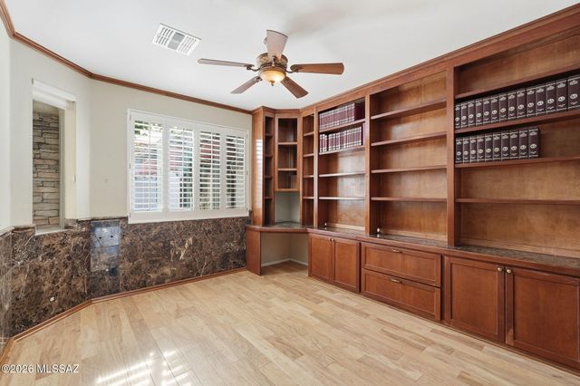 62562 E Amberwood Drive, Tucson, AZ 85739