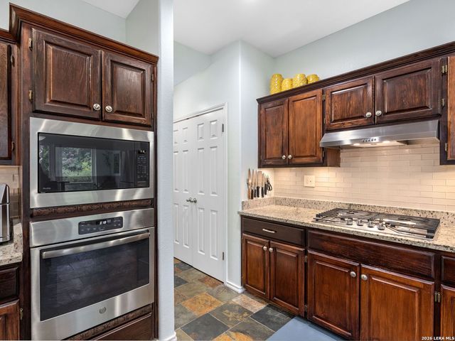 15010 Oak Briar, San Antonio, TX 78232