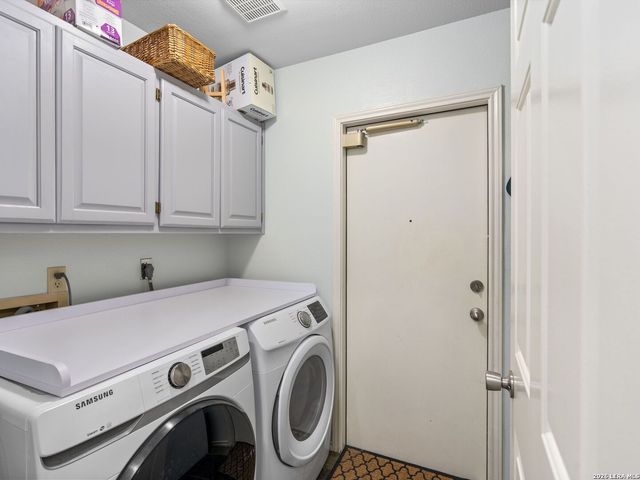 15010 Oak Briar, San Antonio, TX 78232