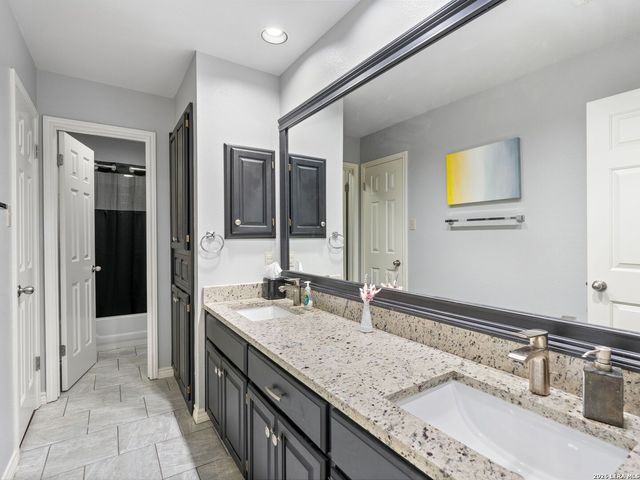15010 Oak Briar, San Antonio, TX 78232