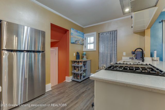 1500 W Saint Joseph Street, Lansing, MI 48915