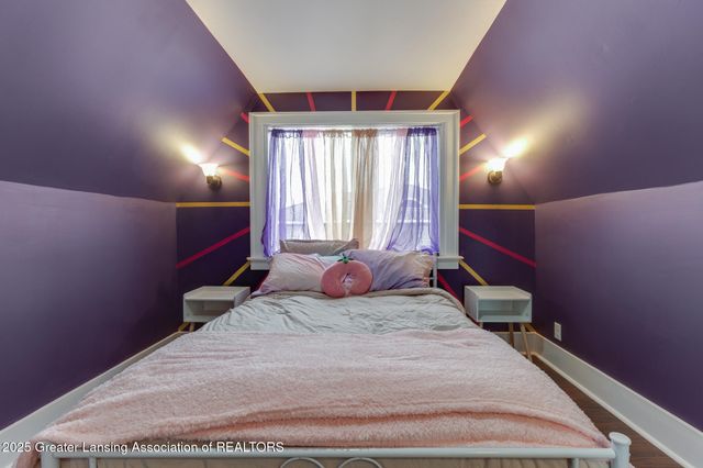 1500 W Saint Joseph Street, Lansing, MI 48915