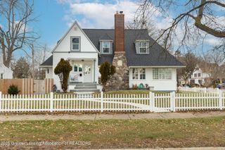 1500 W Saint Joseph Street, Lansing, MI 48915