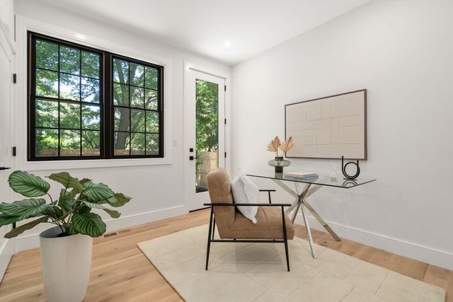 51 Davis Ave, Newton, MA 02465