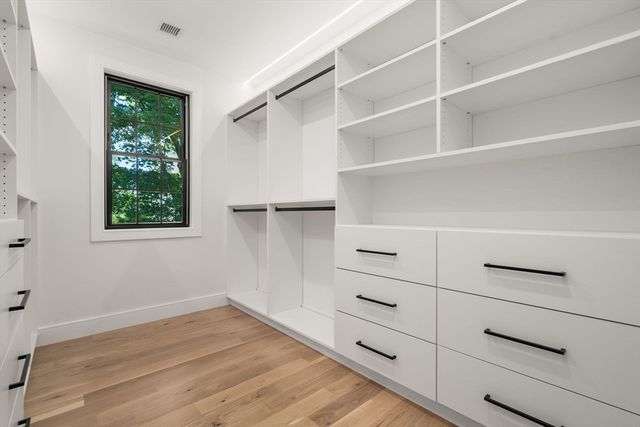 51 Davis Ave, Newton, MA 02465