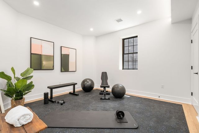 51 Davis Ave, Newton, MA 02465