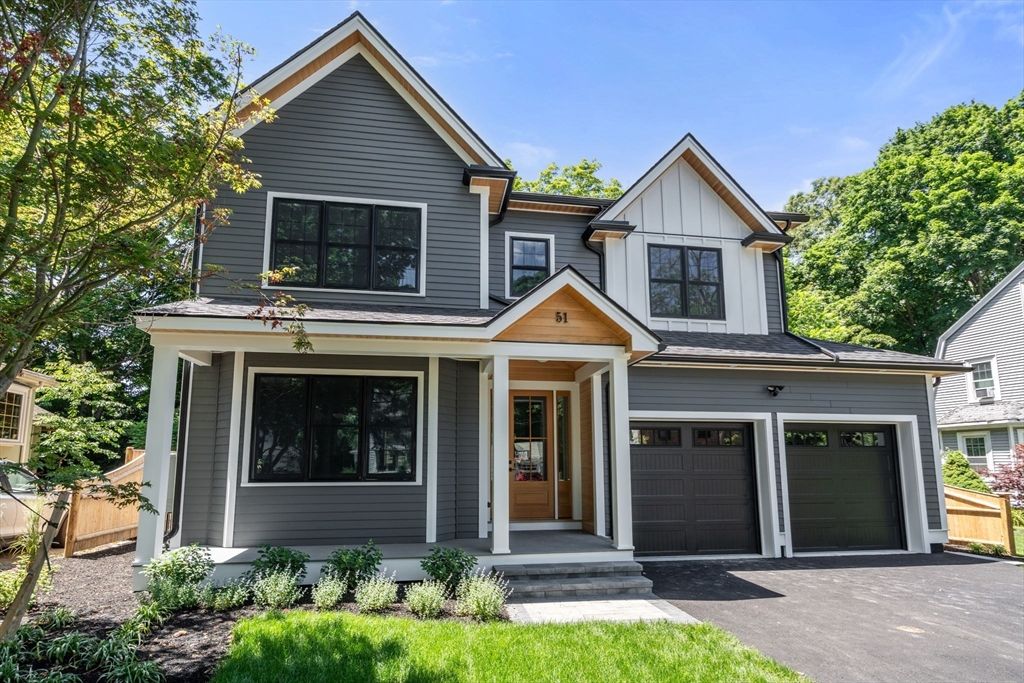 51 Davis Ave, Newton, MA 02465