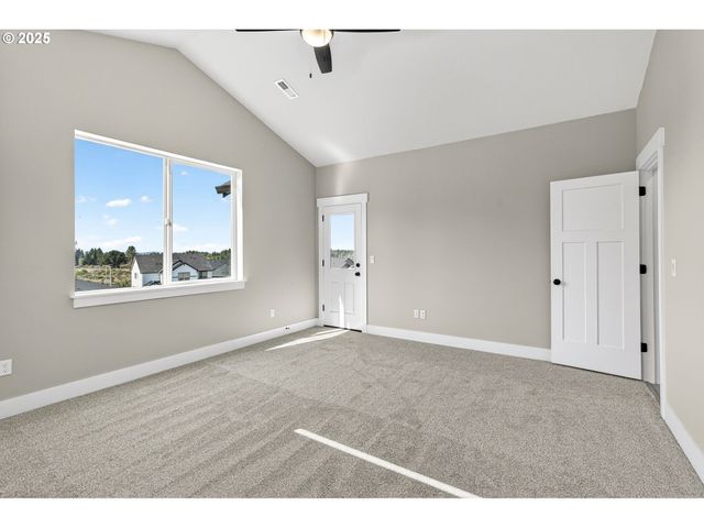 2854 Ne Sweetwater Rd 16, Estacada, OR 97023