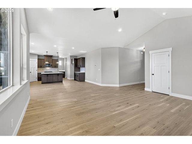 2854 Ne Sweetwater Rd 16, Estacada, OR 97023