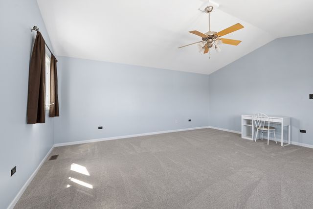 8592 Tullamore Drive, Tinley Park, IL 60487