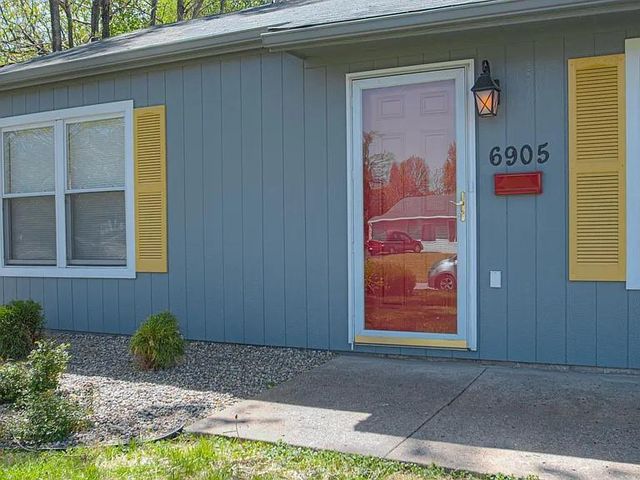 6905 E 112th Street, Kansas City, MO 64134