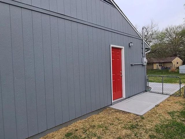 6905 E 112th Street, Kansas City, MO 64134