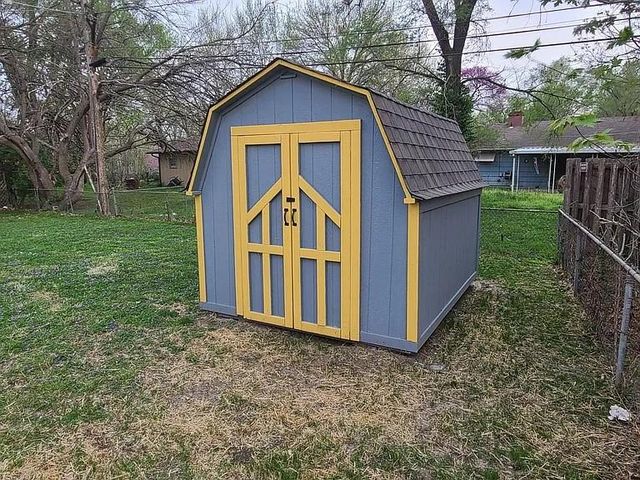 6905 E 112th Street, Kansas City, MO 64134