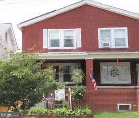 209 W 7TH AVE, Conshohocken, PA 19428