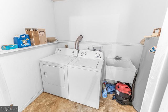 207 PRESTON PL, Ranson, WV 25438