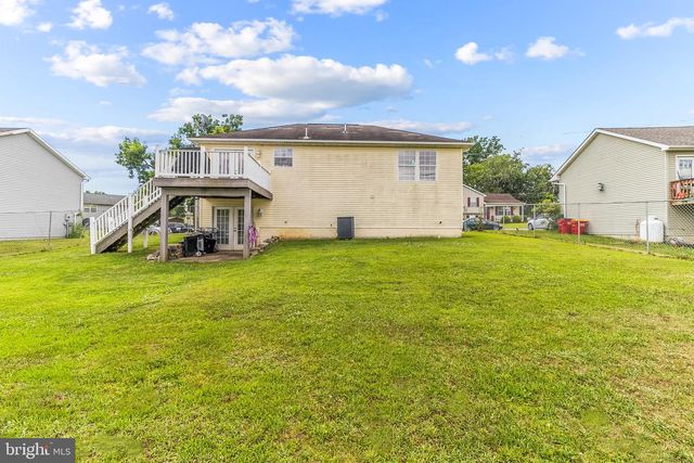 207 PRESTON PL, Ranson, WV 25438