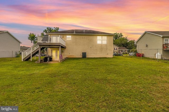 207 PRESTON PL, Ranson, WV 25438
