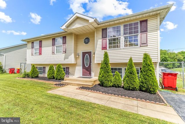 207 PRESTON PL, Ranson, WV 25438