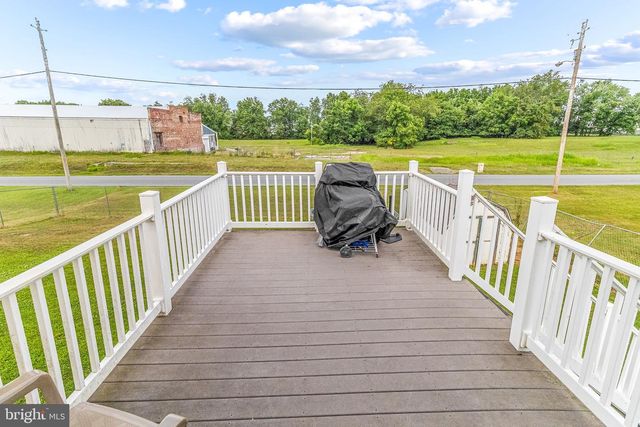 207 PRESTON PL, Ranson, WV 25438