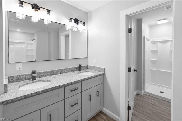 5041 Queen ST, Chesapeake, VA 23321