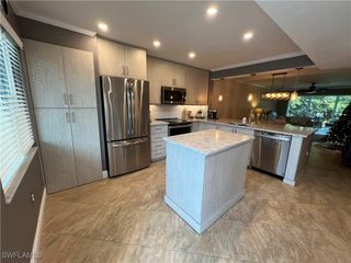 3051 Sandpiper Bay CIR I102, Naples, FL 34112