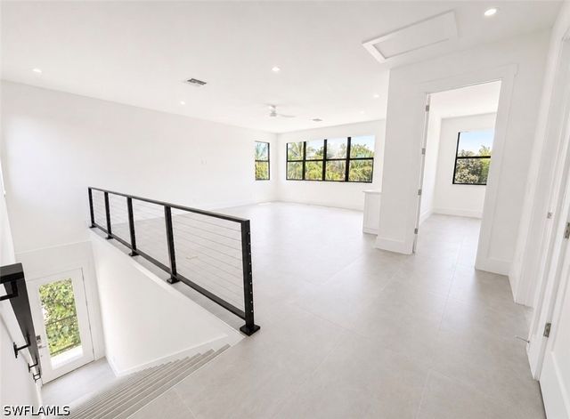 2727 Van Buren AVE, Naples, FL 34112