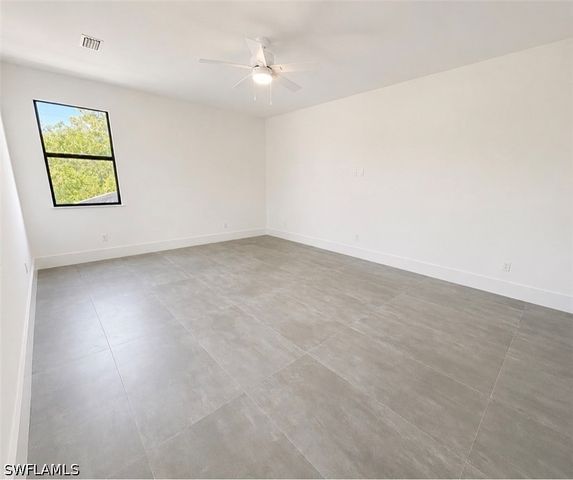2727 Van Buren AVE, Naples, FL 34112