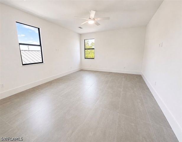 2727 Van Buren AVE, Naples, FL 34112