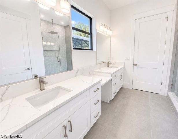 2727 Van Buren AVE, Naples, FL 34112