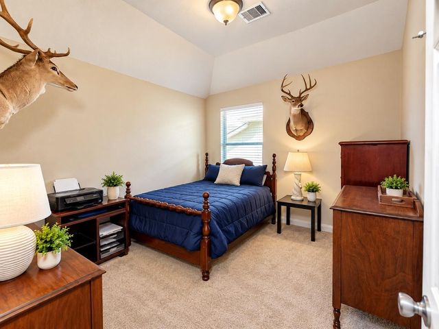 1811 Winding Trail Lane, Alvin, TX 77511