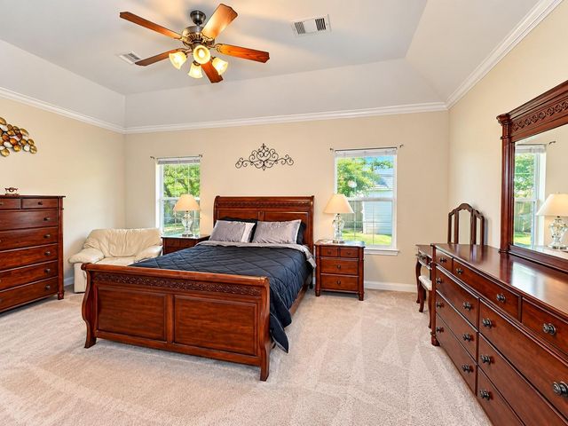 1811 Winding Trail Lane, Alvin, TX 77511