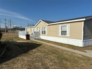 7317 Lads Court, Pine River Township, MI 48801