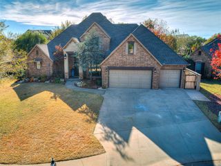 5017 Tower Bridge Court, Edmond, OK 73034