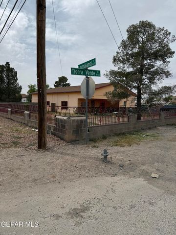 8118 TIERRA VERDE Drive, El Paso, TX 79907