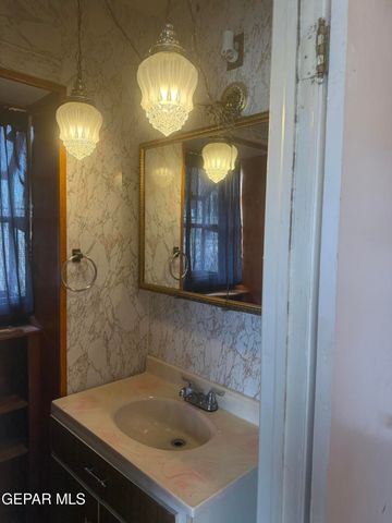 8118 TIERRA VERDE Drive, El Paso, TX 79907