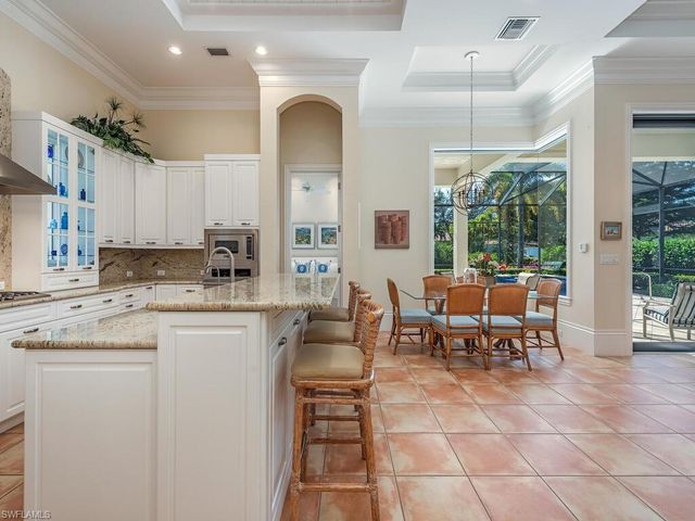 2170 MIRAMONTE WAY, Naples, FL 34105