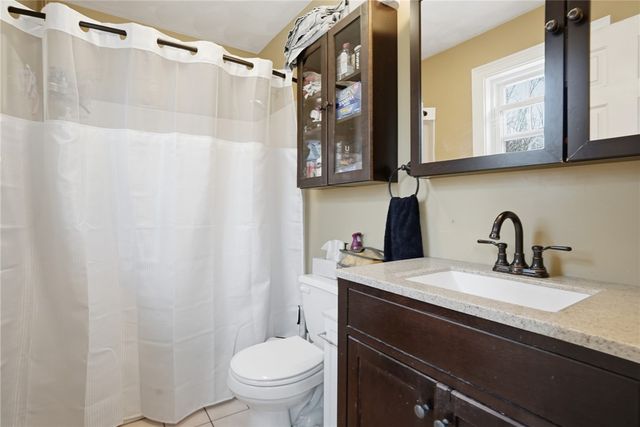 27 Remington Farm Drive, Coventry, RI 02816