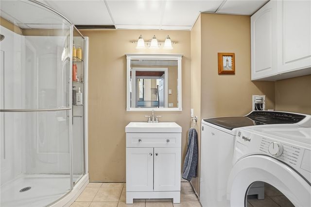 27 Remington Farm Drive, Coventry, RI 02816