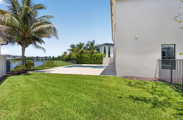 17100 Wandering Wave Avenue, Boca Raton, FL 33496