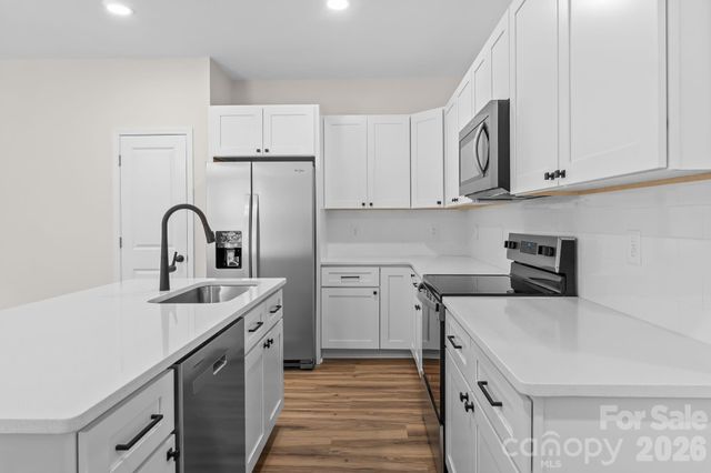 2123 Woodhurst Lane, Albemarle, NC 28001