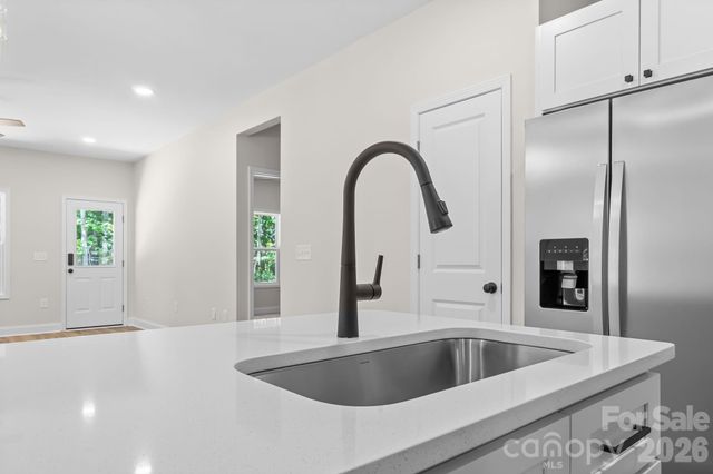 2123 Woodhurst Lane, Albemarle, NC 28001
