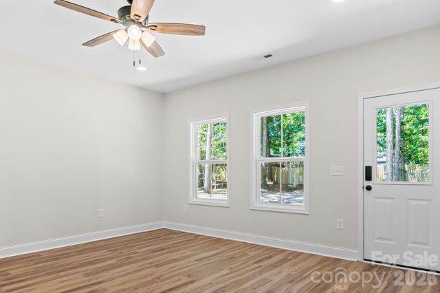 2123 Woodhurst Lane, Albemarle, NC 28001