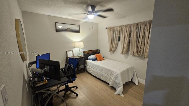 6251 NW 12th Ct, Sunrise, FL 33313