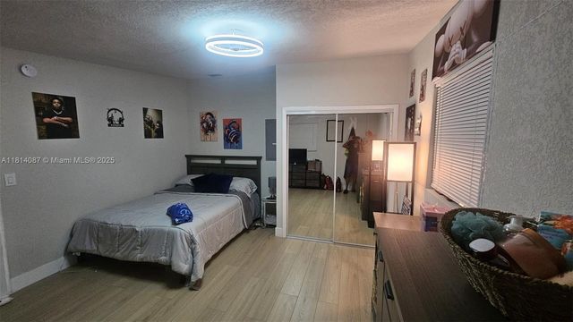 6251 NW 12th Ct, Sunrise, FL 33313