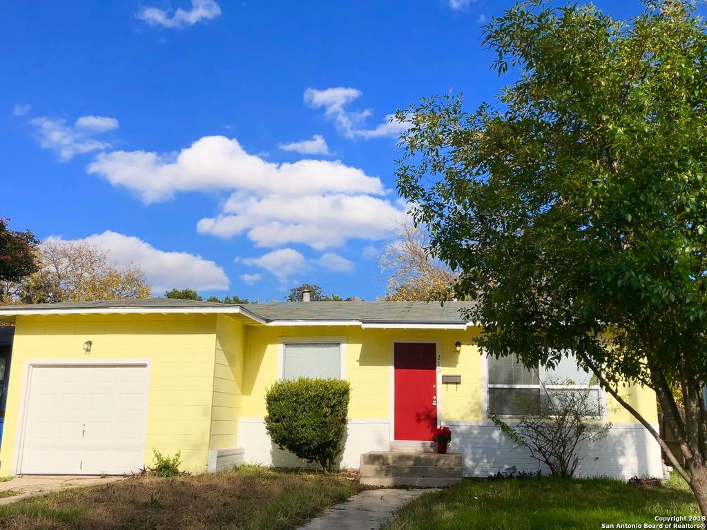 210 LADDIE PL, San Antonio, TX 78201