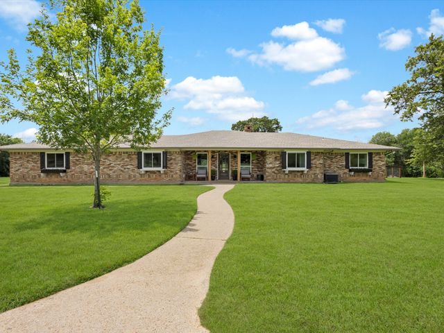 325 Beasley Road, Combine, TX 75159