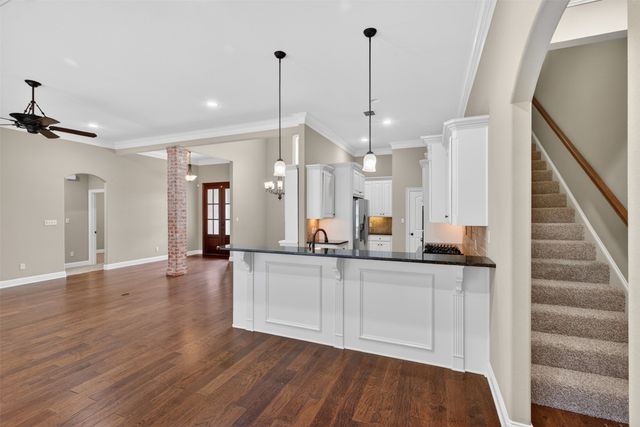 210 Poydras Avenue, Bossier City, LA 71111