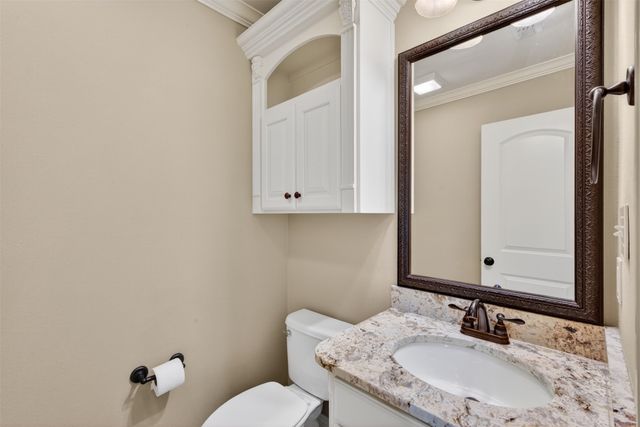 210 Poydras Avenue, Bossier City, LA 71111